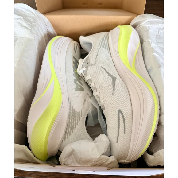 Hoka One One Shoes - Hoka W Skyward x 2 Women's Size 9.5B Brand New in Box